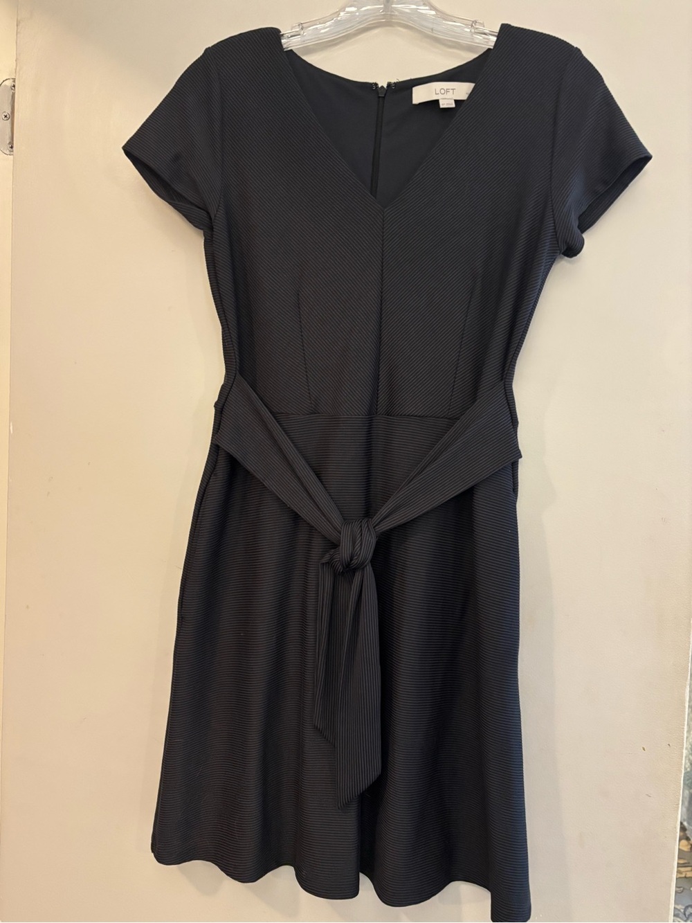 LOFT Black V-Neck Short-Sleeve Tie-Waist Midi Dress